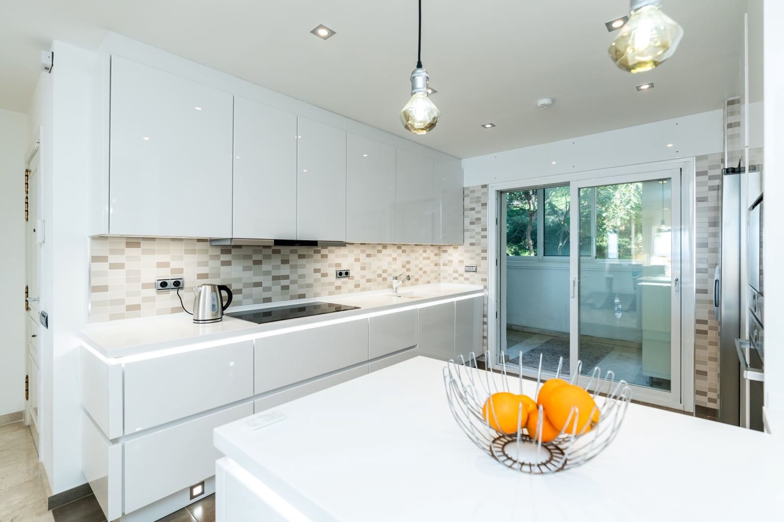 3 quarto Apartamento para venda em Marbella com piscina garagem - 2 990 000 € (Ref: 9682415)