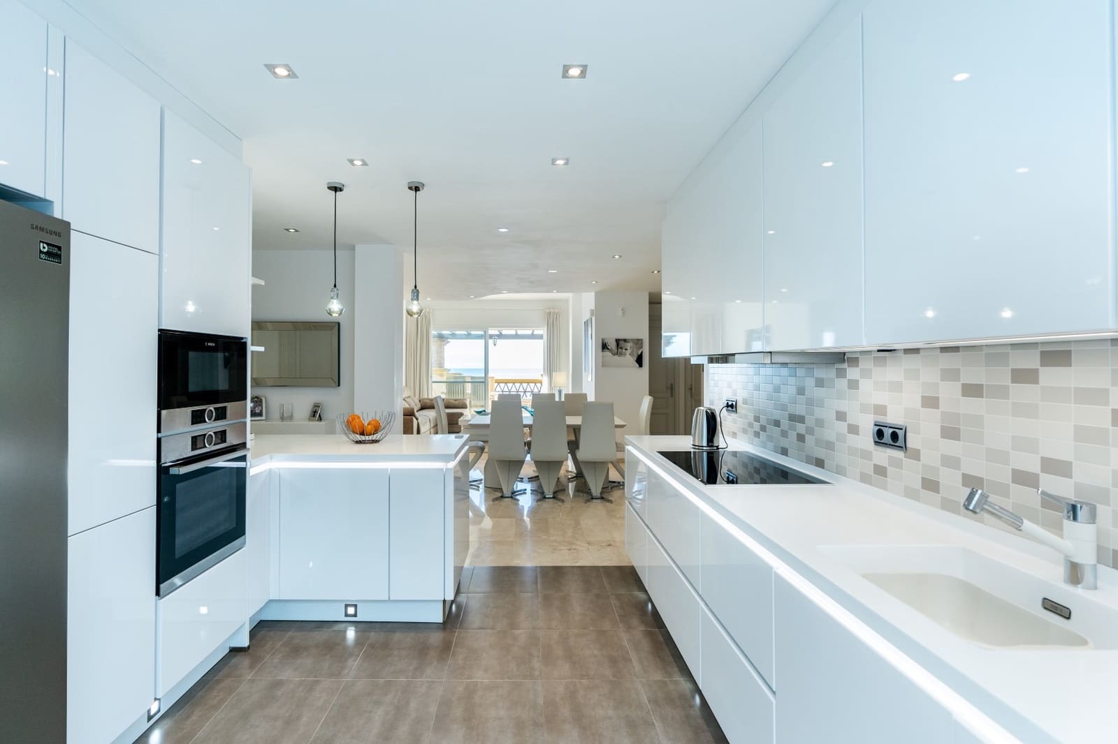 3 quarto Apartamento para venda em Marbella com piscina garagem - 2 990 000 € (Ref: 9682415)