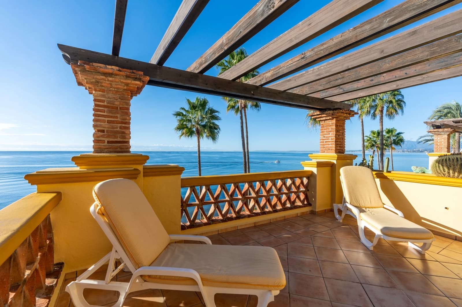 3 quarto Apartamento para venda em Marbella com piscina garagem - 2 990 000 € (Ref: 9682415)