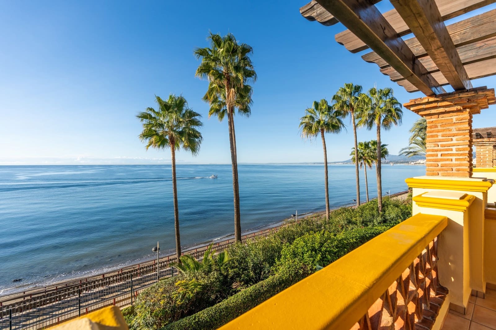 3 quarto Apartamento para venda em Marbella com piscina garagem - 2 990 000 € (Ref: 9682415)