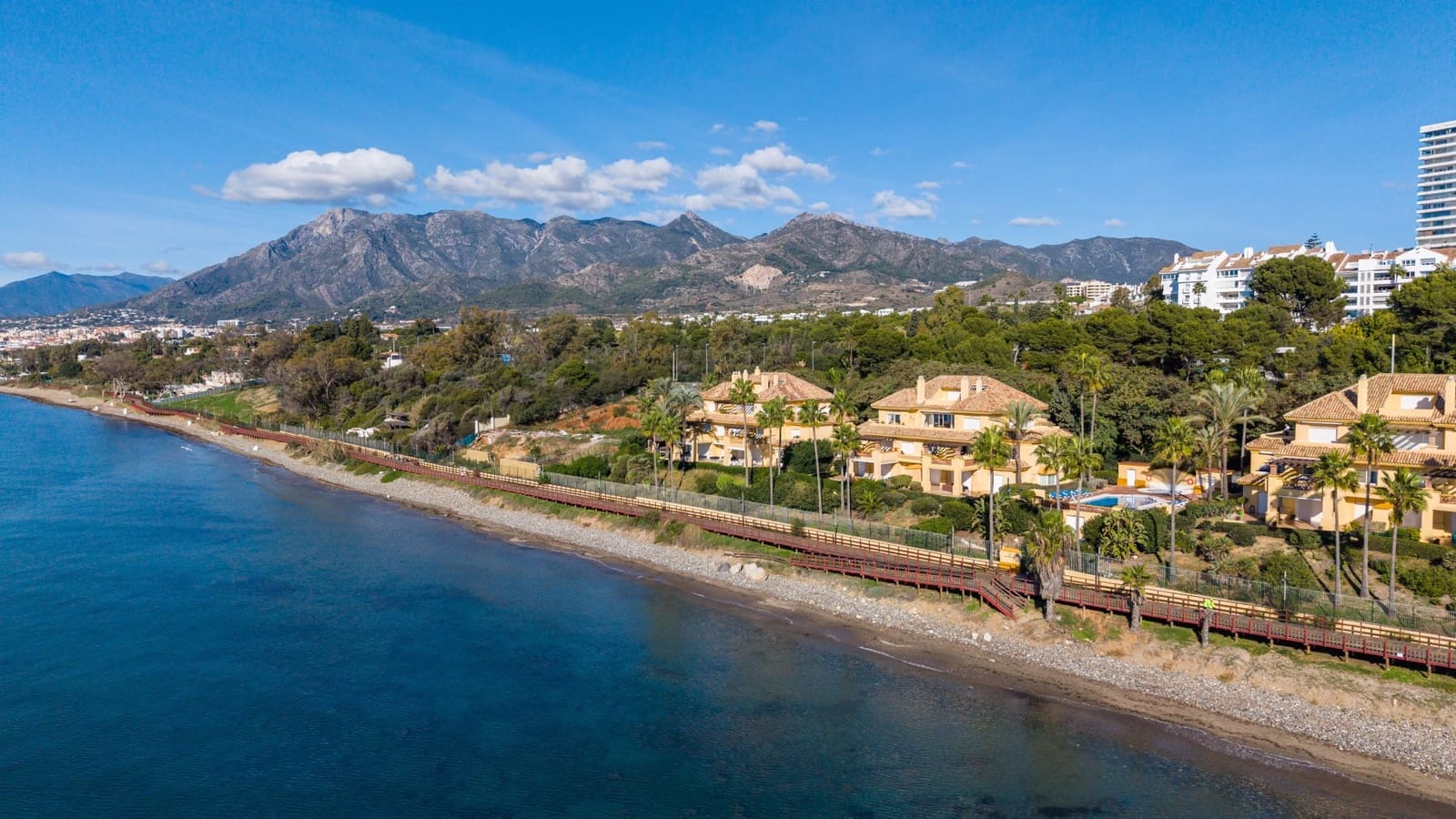 3 quarto Apartamento para venda em Marbella com piscina garagem - 2 990 000 € (Ref: 9682415)