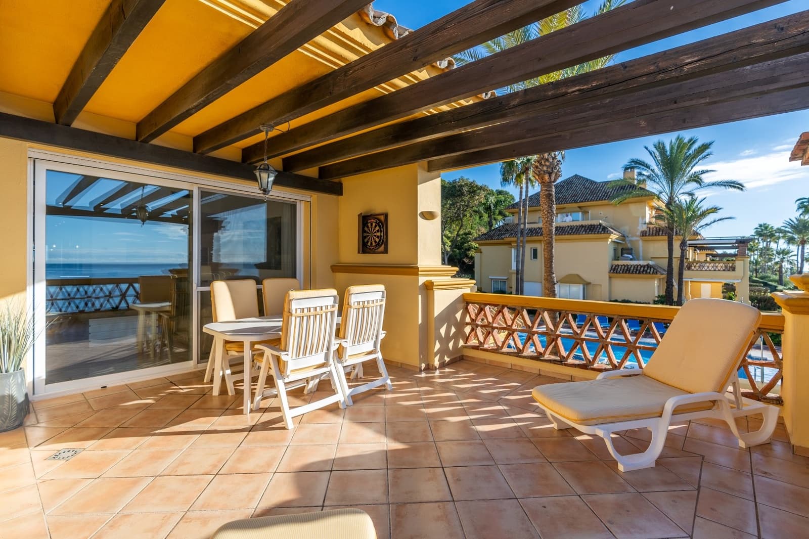 3 chambre Appartement à vendre à Marbella avec piscine garage - 2 990 000 € (Ref: 9682415)