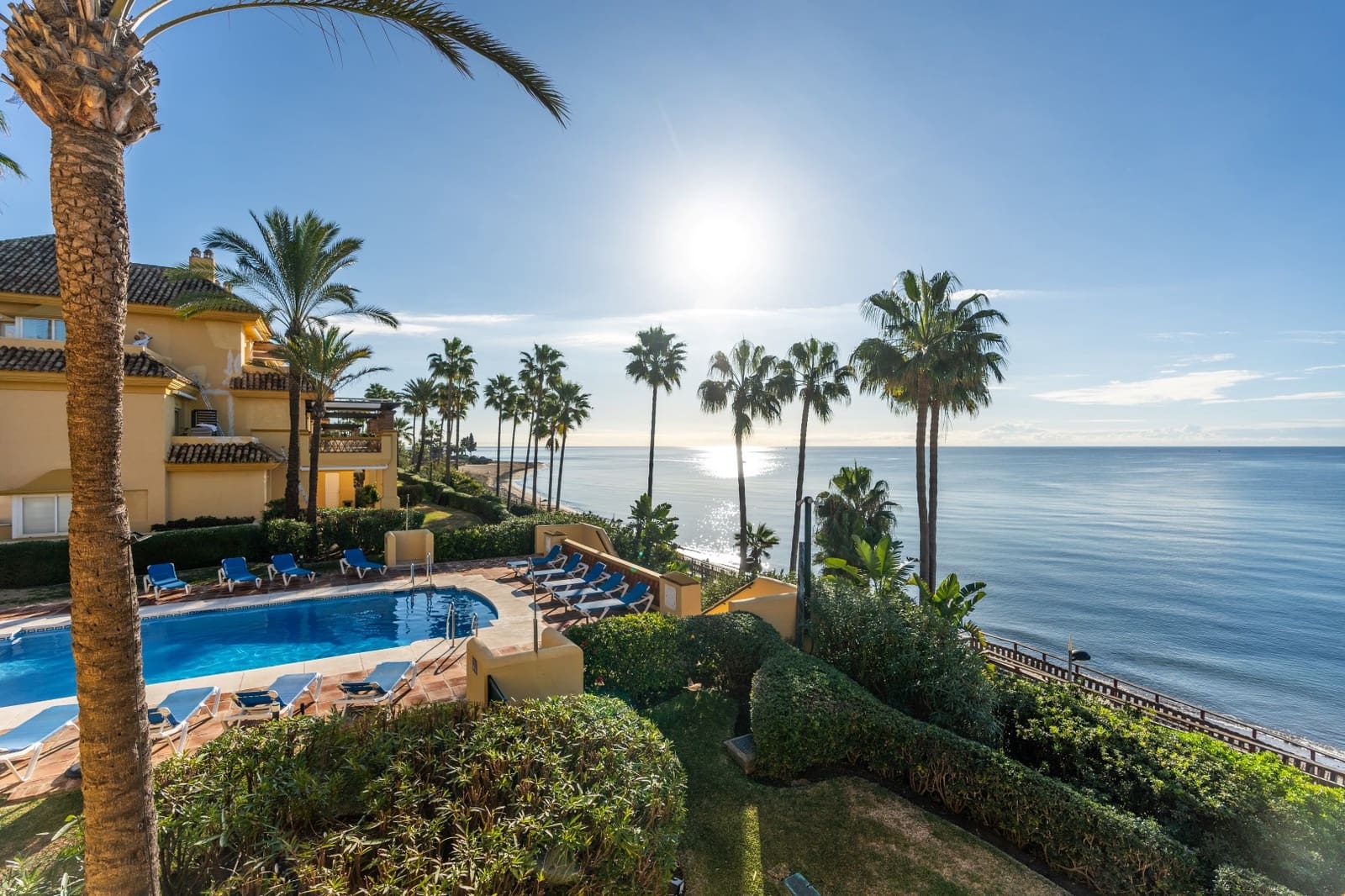 3 chambre Appartement à vendre à Marbella avec piscine garage - 2 990 000 € (Ref: 9682415)