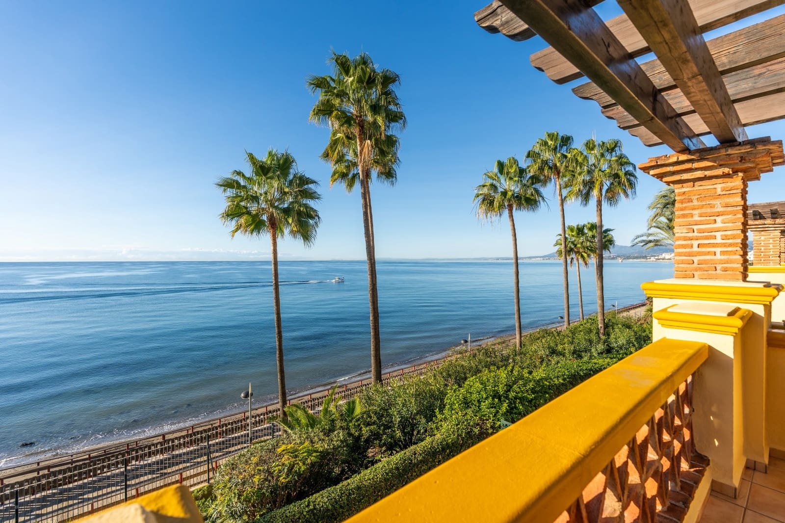 3 chambre Appartement à vendre à Marbella avec piscine garage - 2 990 000 € (Ref: 9682415)