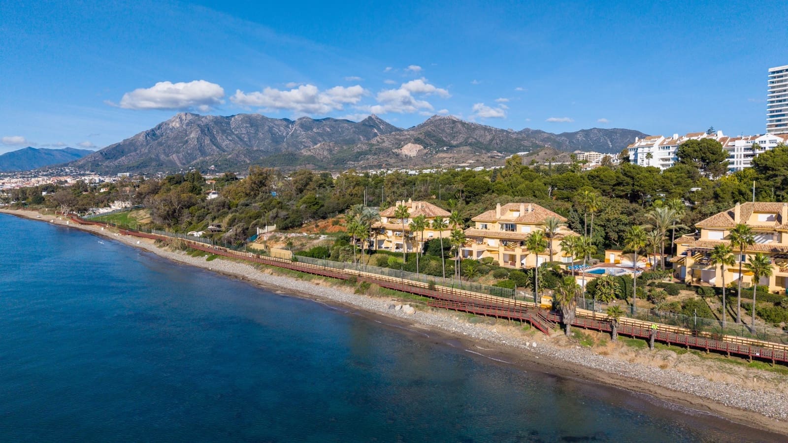 3 chambre Appartement à vendre à Marbella avec piscine garage - 2 990 000 € (Ref: 9682415)