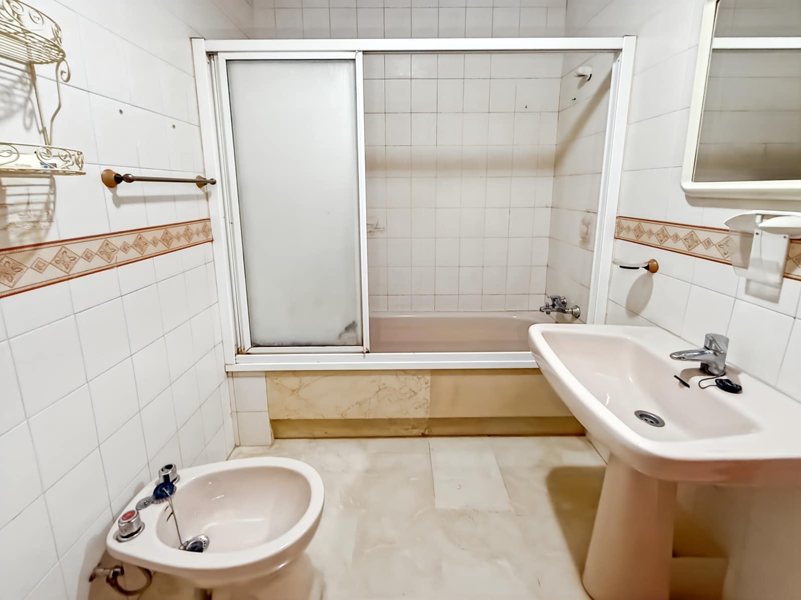 3 sypialnia Mieszkanie na sprzedaż w Arroyo de la Miel z basenem garażem - 310 000 € (Ref: 9690368)