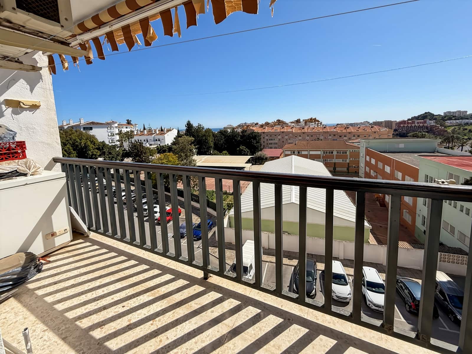 3 sypialnia Mieszkanie na sprzedaż w Arroyo de la Miel z basenem garażem - 310 000 € (Ref: 9690368)