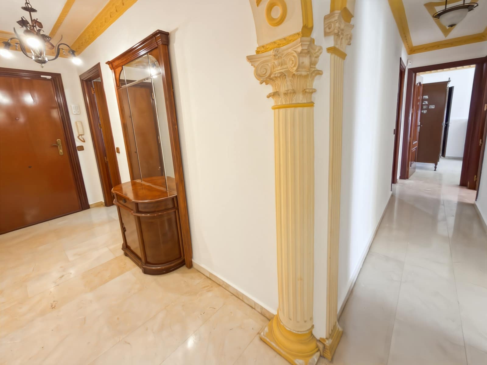3 Zimmer Wohnung zu verkaufen in Arroyo de la Miel mit Pool Garage - 310.000 € (Ref: 9690368)