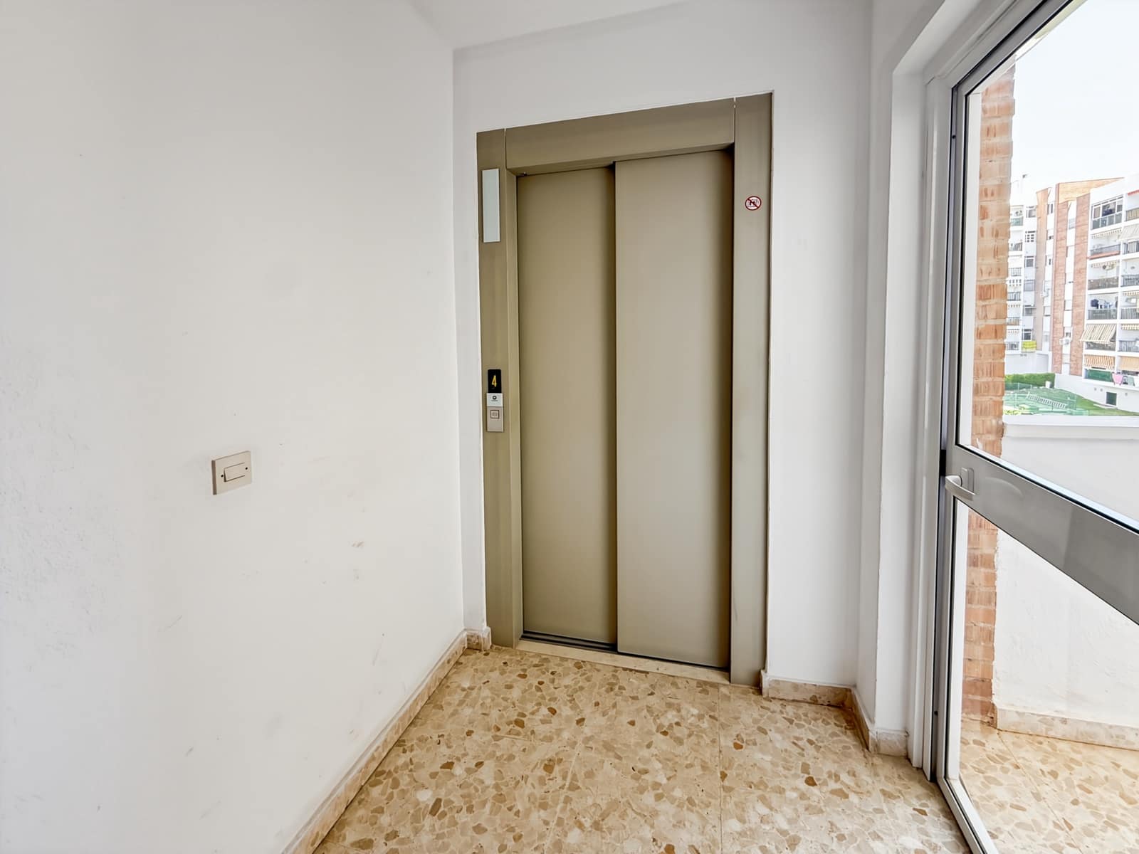3 Zimmer Wohnung zu verkaufen in Arroyo de la Miel mit Pool Garage - 310.000 € (Ref: 9690368)