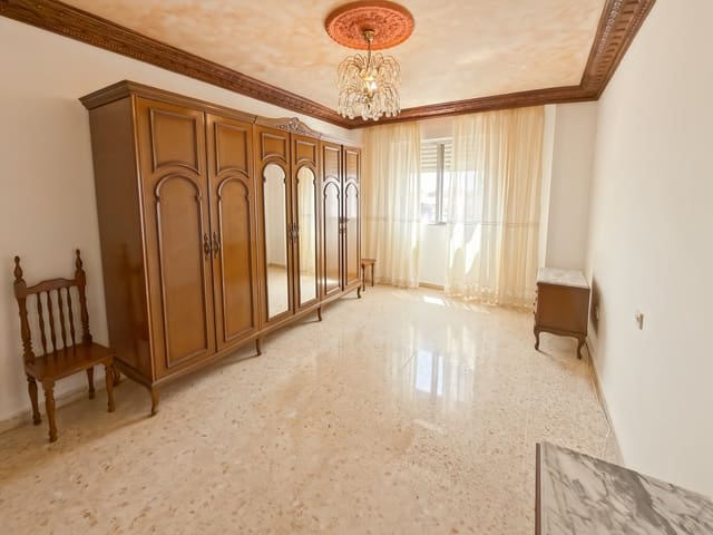 Piso de 3 habitaciones en Arroyo de la Miel, Benalmádena en venta con piscina garaje - 310.000 € (Ref: 9690368)