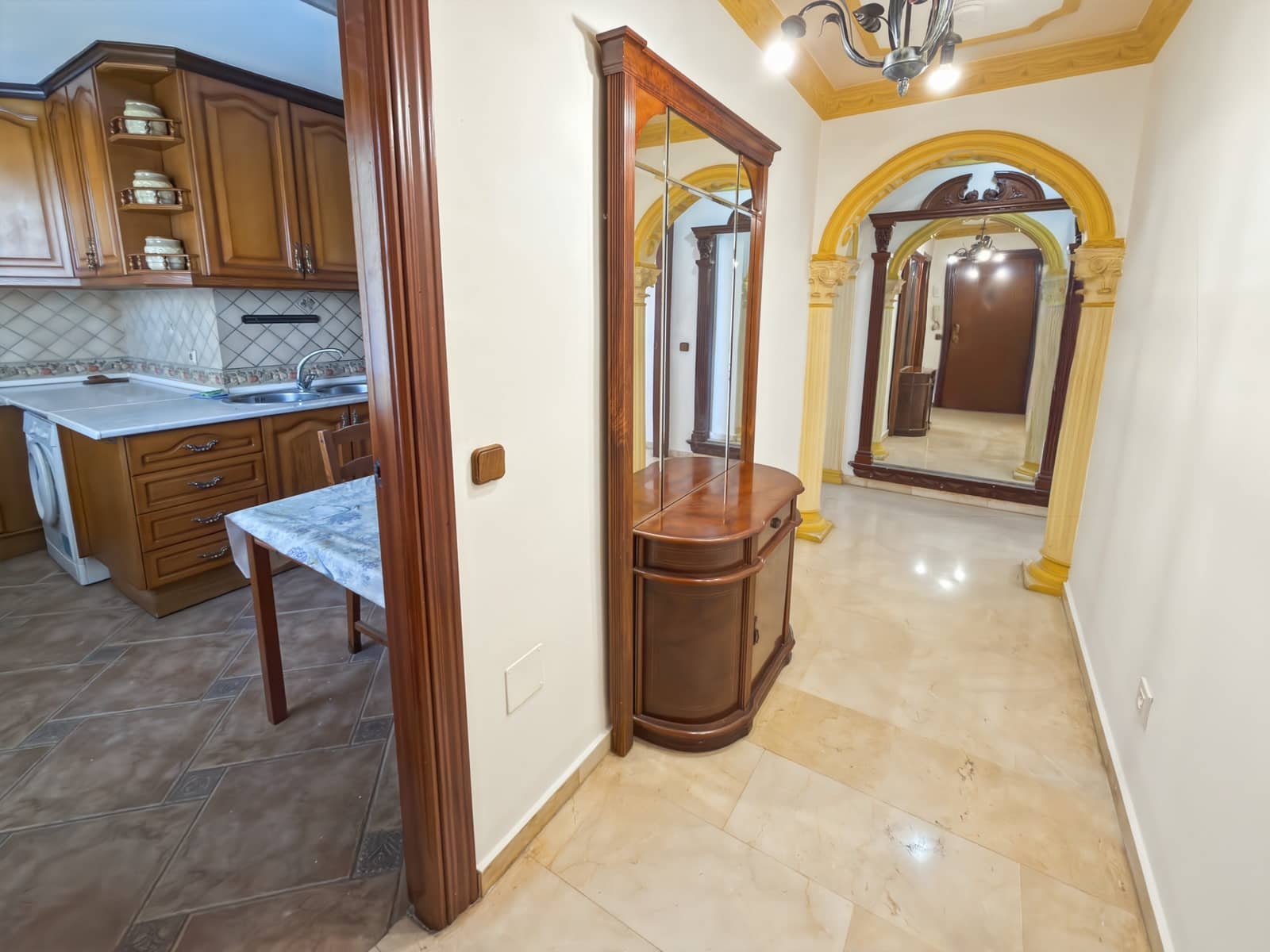 3 Zimmer Wohnung zu verkaufen in Arroyo de la Miel mit Pool Garage - 310.000 € (Ref: 9690368)