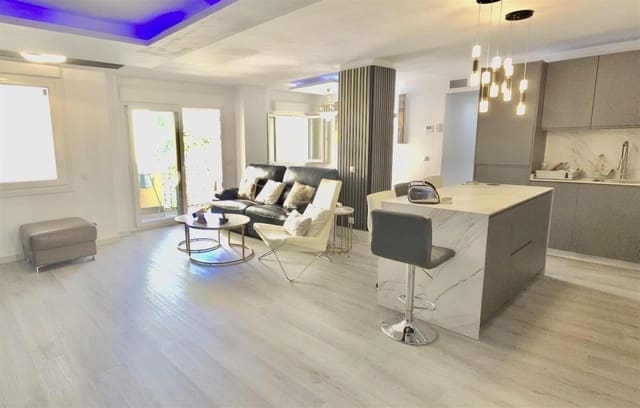 3 sovrum Lägenhet till salu i Marbella med garage - 595 000 € (Ref: 9701481)