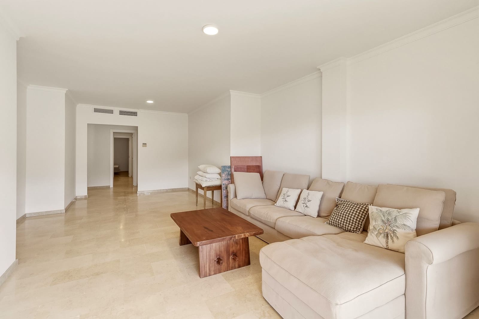 3 sypialnia Apartament na sprzedaż w Marbella z basenem garażem - 440 000 € (Ref: 9721480)