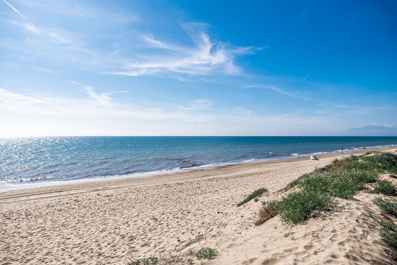 3 sypialnia Apartament na sprzedaż w Marbella z basenem garażem - 440 000 € (Ref: 9721480)