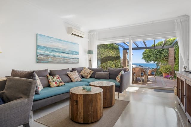 3 soverom Hus til salgs i Seghers, Estepona med svømmebasseng garasje - € 619 000 (Ref: 9786809)