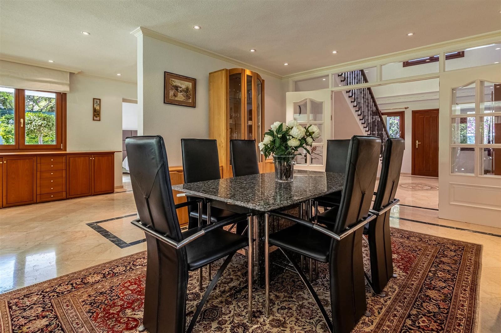 5 bedroom Villa for sale in Cancelada with pool garage - € 2,400,000 (Ref: 9786810)