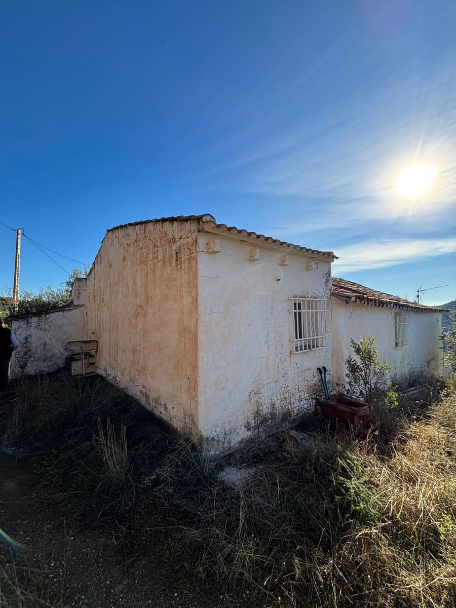3 chambre Finca/Maison de Campagne à vendre à Colmenar - 119 000 € (Ref: 9786812)