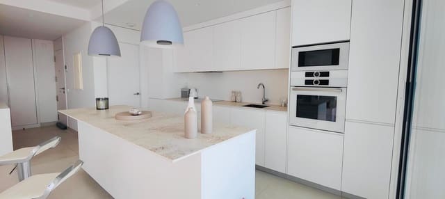 2 bedroom Apartment for sale in El Higuerón, Fuengirola with pool garage - € 745,000 (Ref: 9788340)