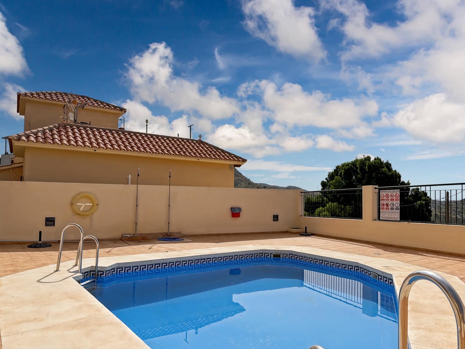 1 bedroom Apartment for sale in Almogia with pool garage - € 223,000 (Ref: 9790955)