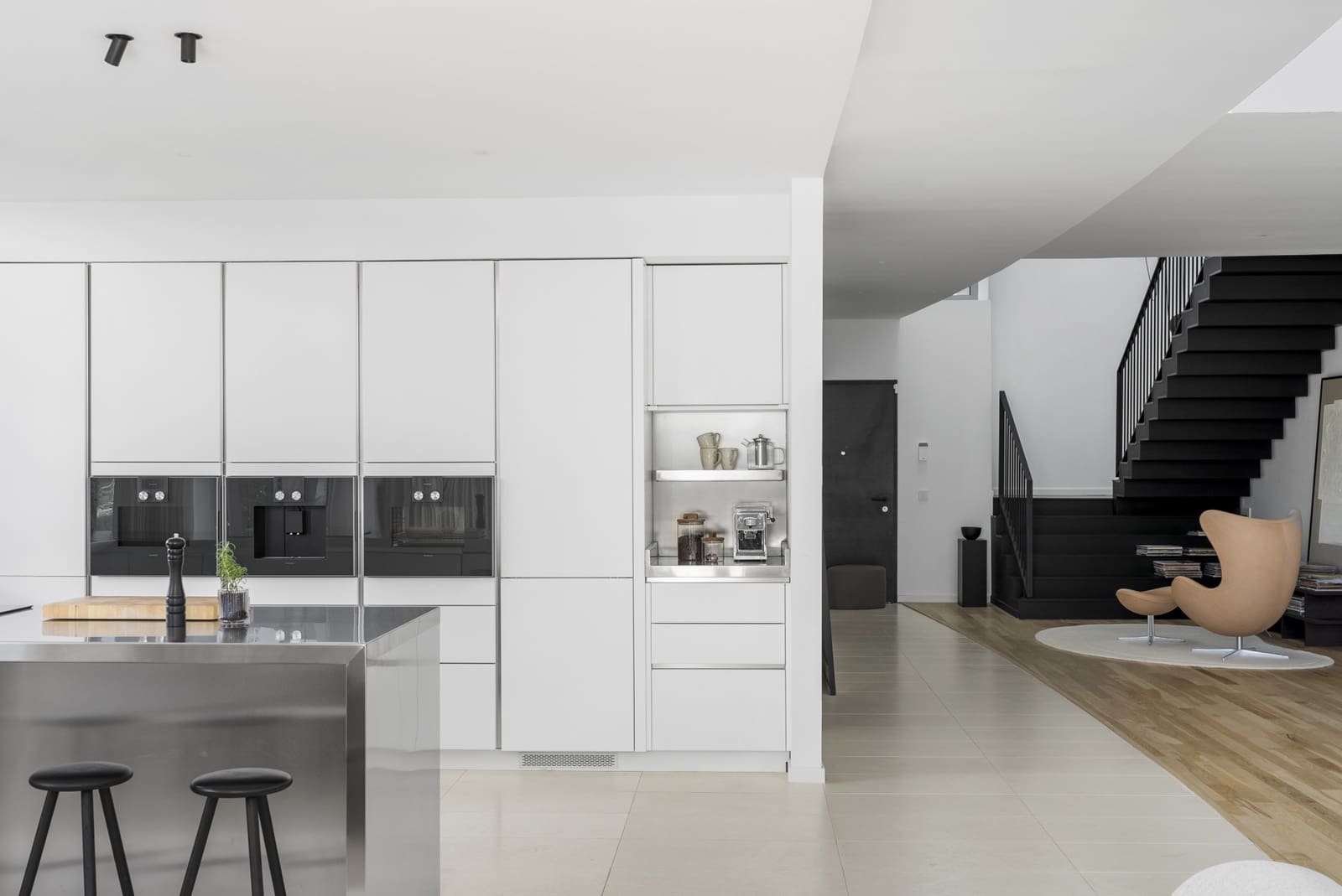 3 quarto Moradia Geminada para venda em Marbella com piscina garagem - 3 850 000 € (Ref: 9804233)