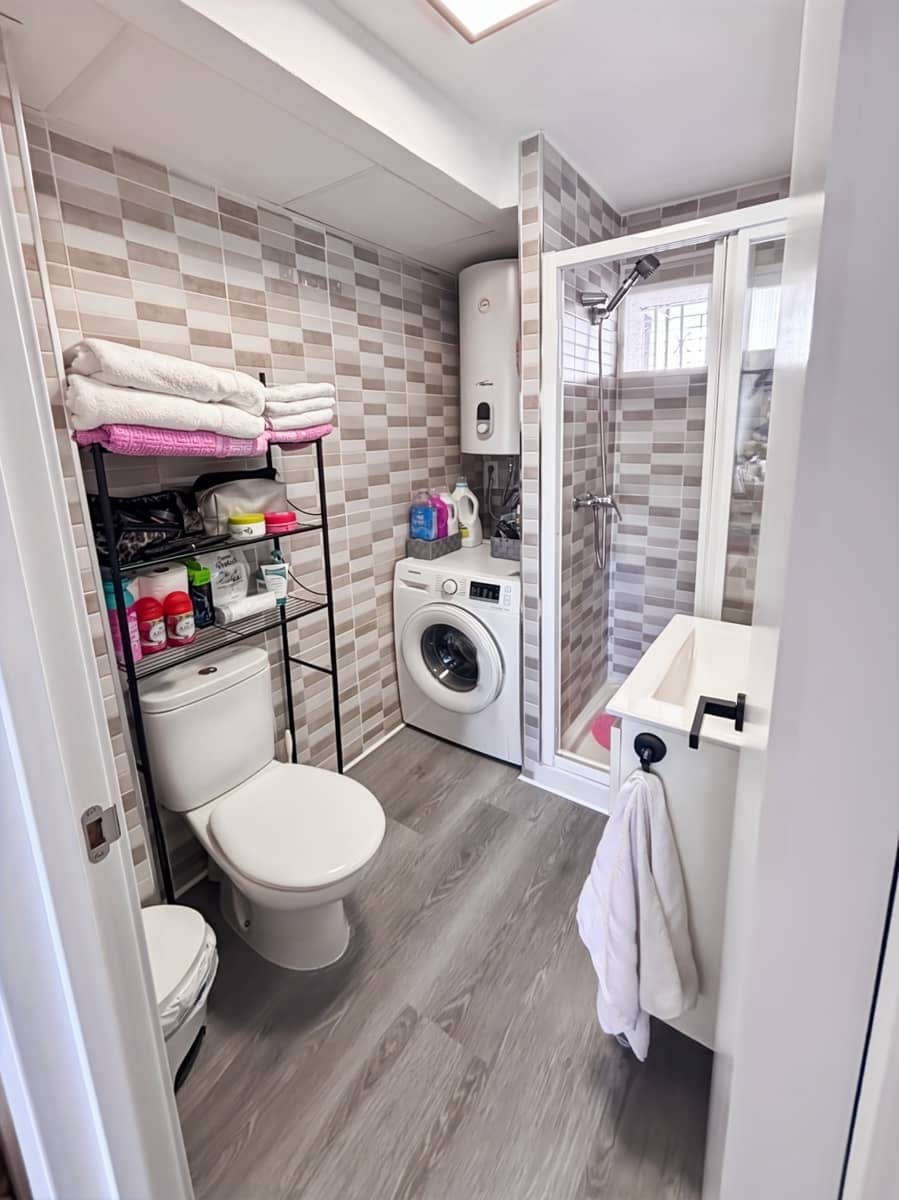 Piso de 2 habitaciones en Benalmadena Costa en venta con piscina - 335.000 € (Ref: 9806408)