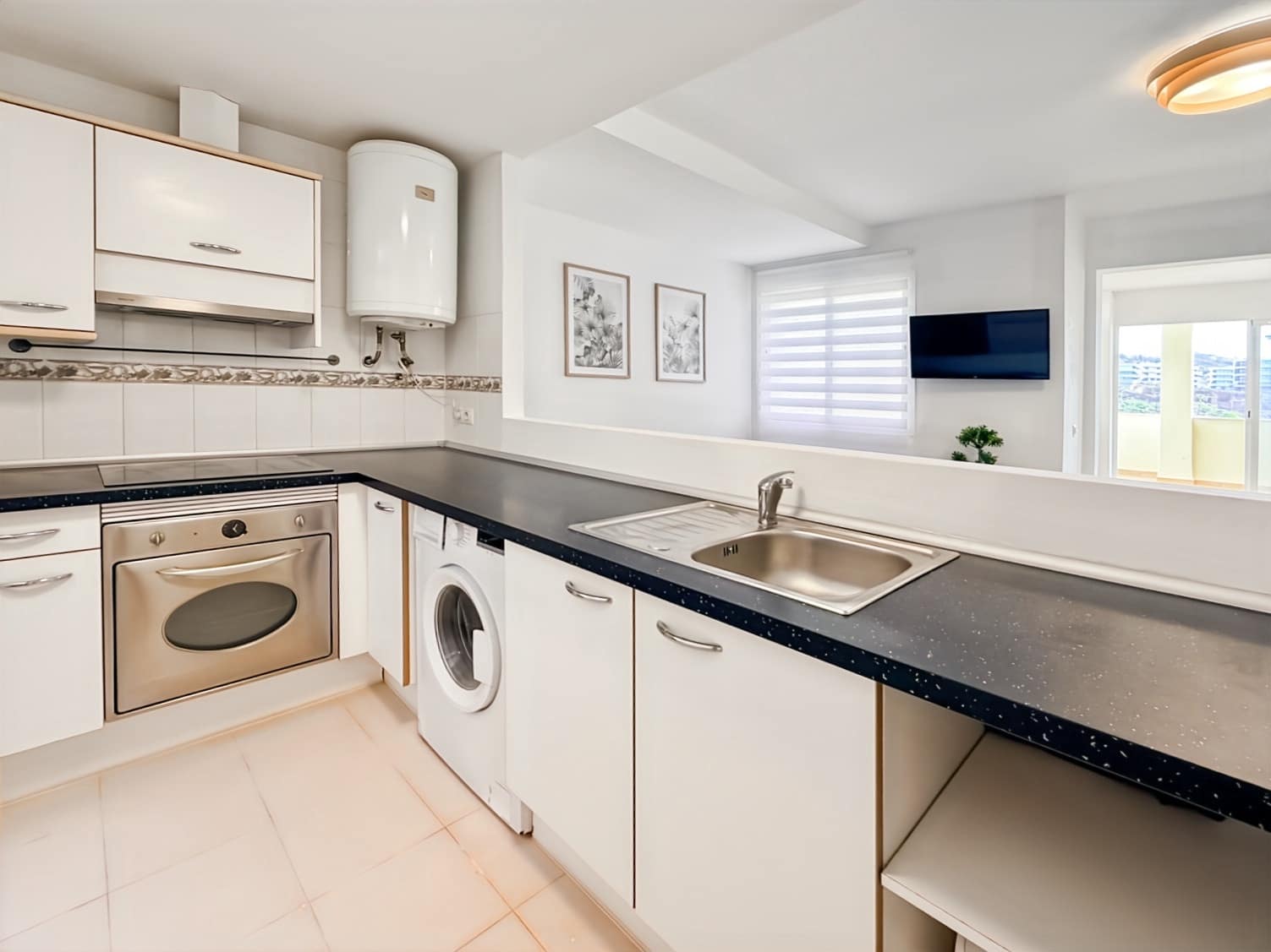 2 soveværelse Lejlighed til salg i Fuengirola med swimmingpool garage - € 298.000 (Ref: 9825015)
