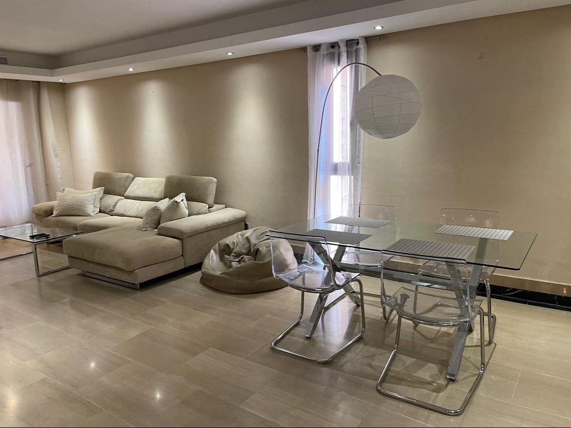 2 soveværelse Lejlighed til salg i Estepona med swimmingpool garage - € 600.000 (Ref: 9831266)