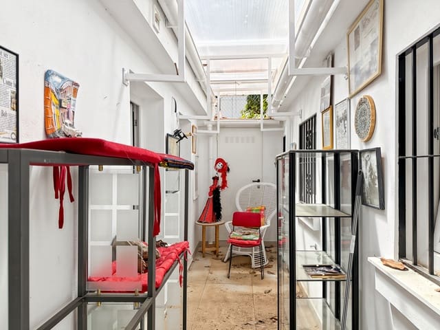 5 soverom Villa til salgs i Ciudad Jardín, Málaga by med garasje - € 860 000 (Ref: 9843330)