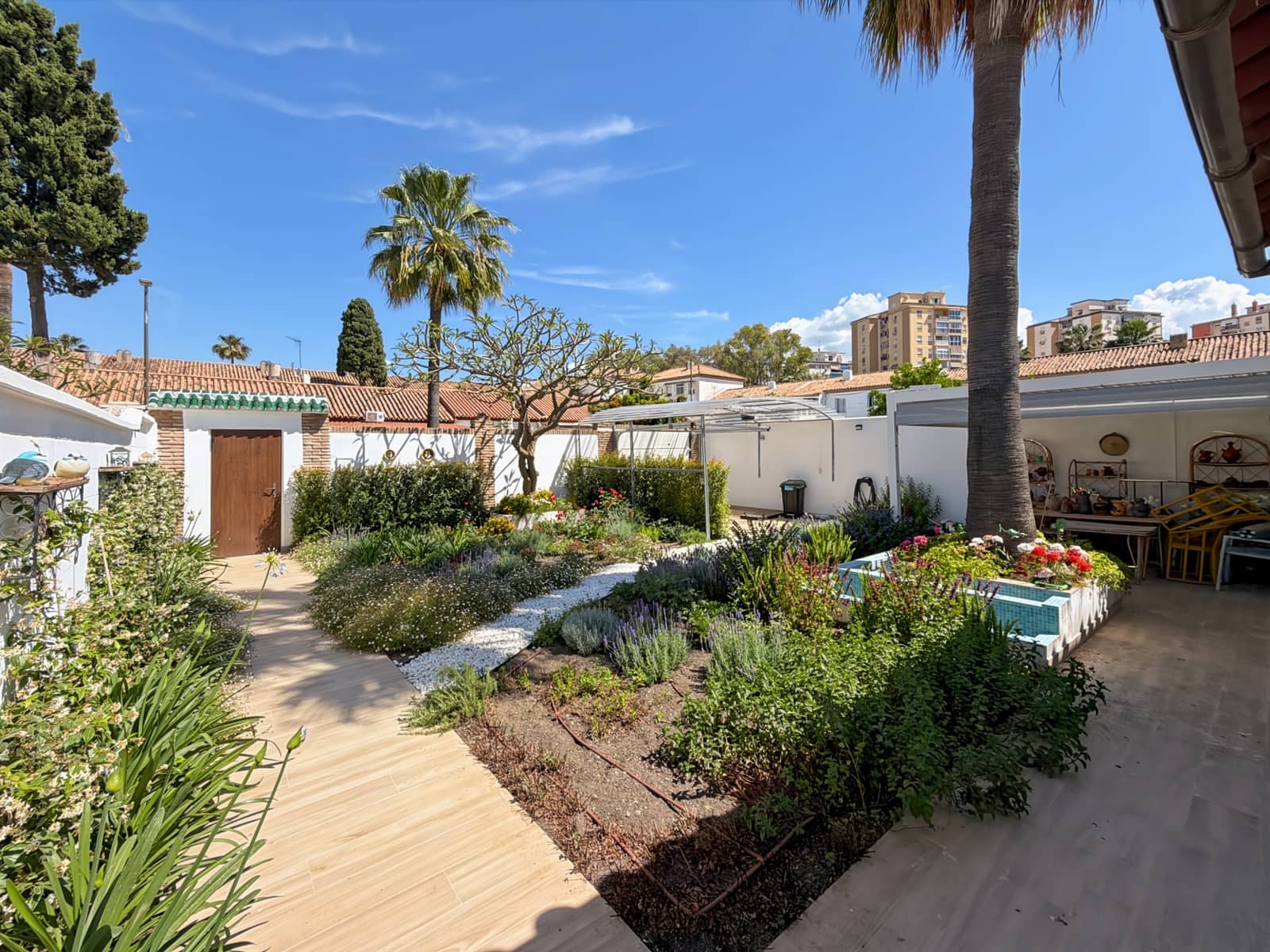 5 soverom Villa til salgs i Malaga by med garasje - € 860 000 (Ref: 9843330)