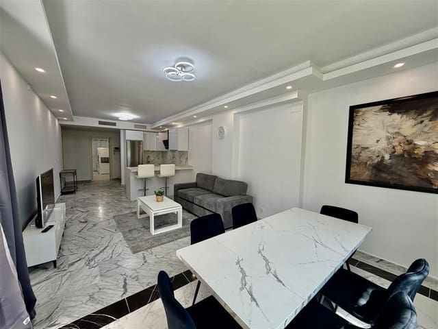 3 Zimmer Apartment zu verkaufen in Marbella mit Pool Garage - 615.000 € (Ref: 9851655)