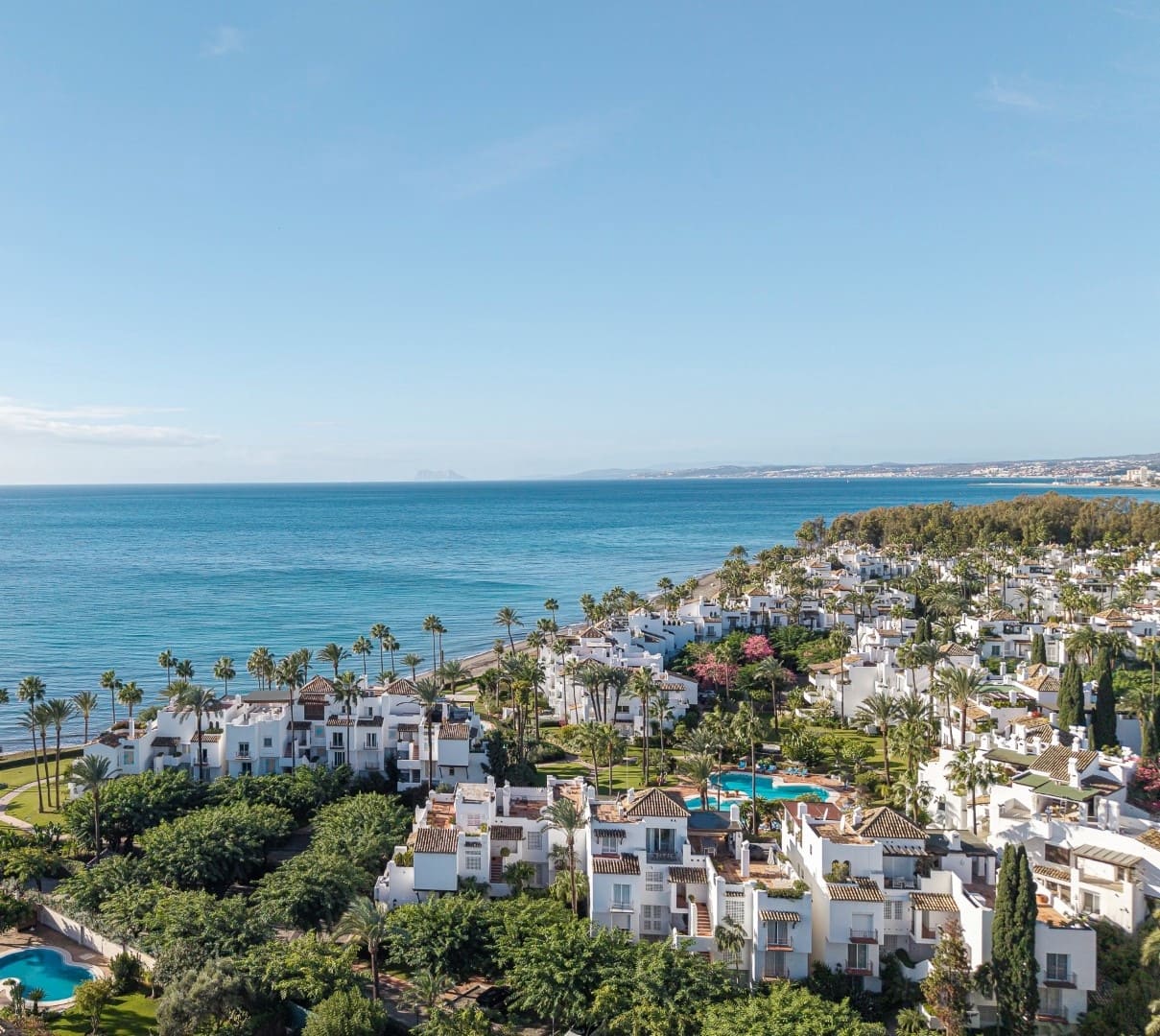 3 bedroom Apartment for sale in Estepona with pool garage - € 2,995,000 (Ref: 9855360)