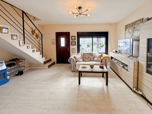 3 chambre Maison de Ville à vendre à Arroyo de la Miel, Benalmádena - 349 000 € (Ref: 9866915)