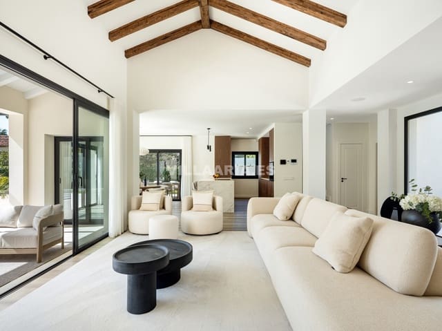 4 soveværelse Villa til salg i San Pedro de Alcantara, Marbella med swimmingpool garage - € 3.295.000 (Ref: 9876038)