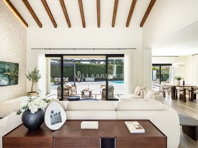 4 soveværelse Villa til salg i San Pedro de Alcantara, Marbella med swimmingpool garage - € 3.295.000 (Ref: 9876038)