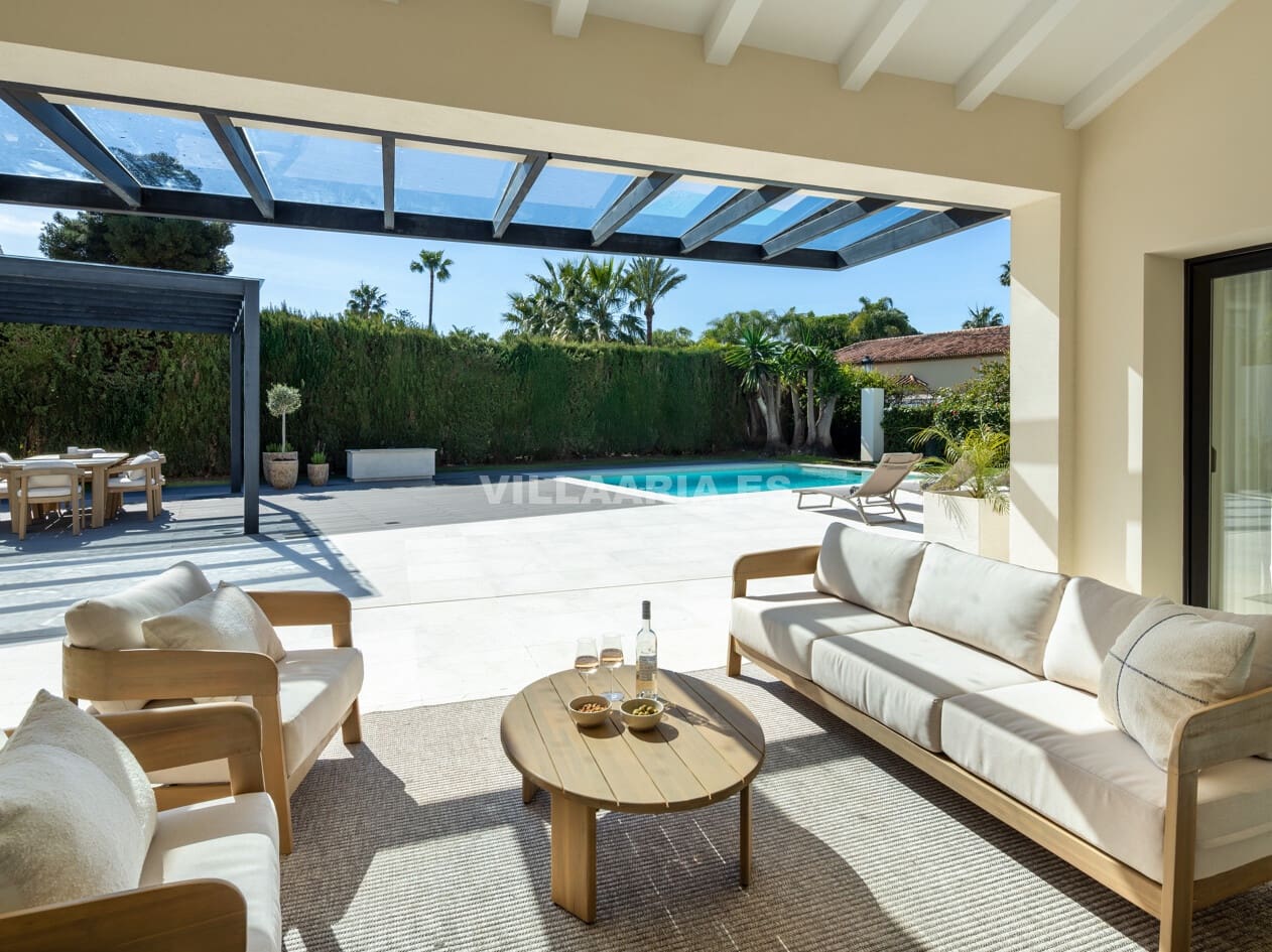 4 soveværelse Villa til salg i San Pedro de Alcantara med swimmingpool garage - € 3.295.000 (Ref: 9876038)