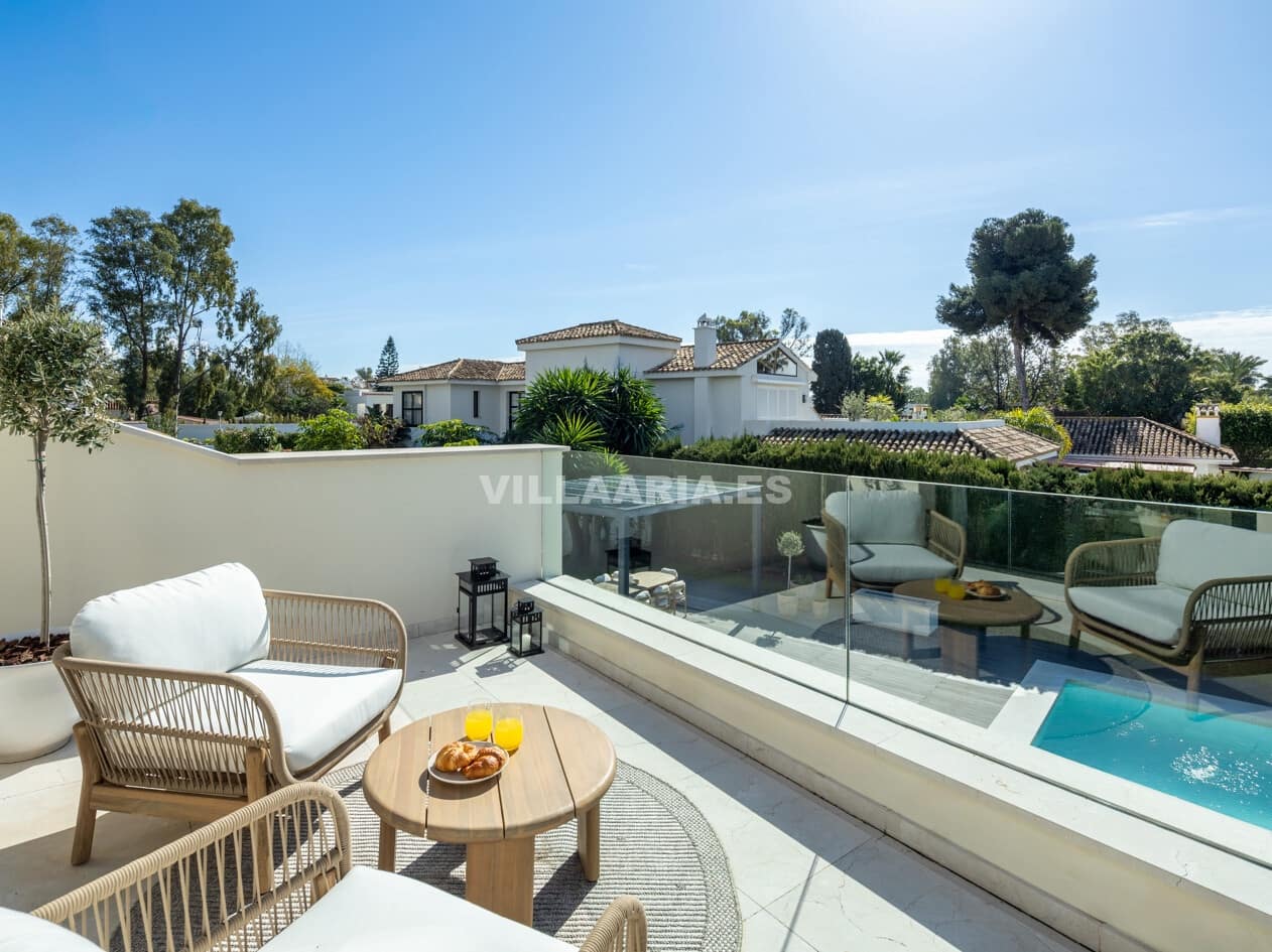 4 soveværelse Villa til salg i San Pedro de Alcantara med swimmingpool garage - € 3.295.000 (Ref: 9876038)