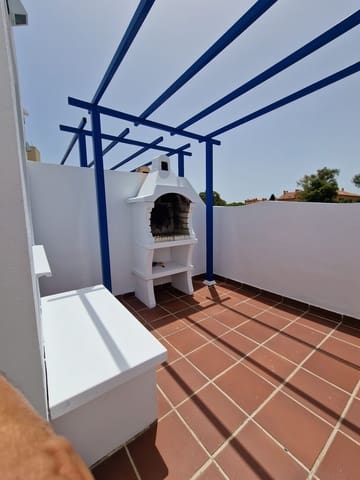 1 soverom Penthouse til salgs i Benalmadena Costa, Benalmádena med svømmebasseng garasje - € 279 000 (Ref: 9888758)