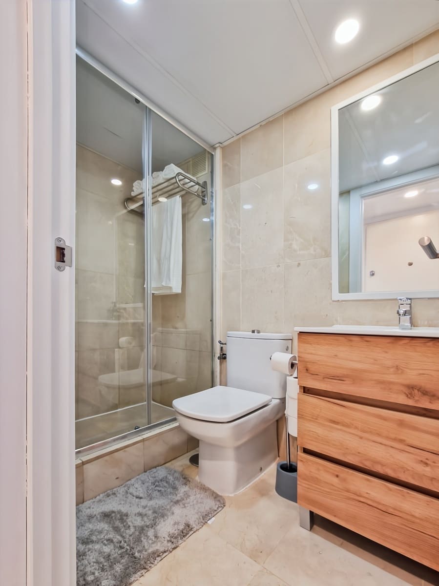 1 sovrum Takvåning till salu i Benalmadena Costa med pool garage - 287 000 € (Ref: 9888759)