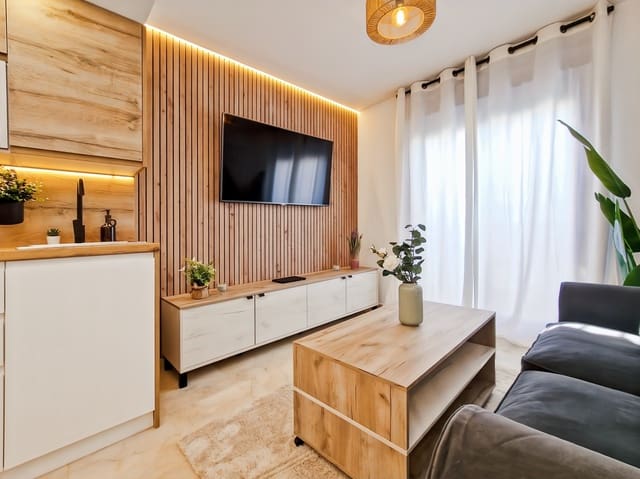 1 sovrum Takvåning till salu i Benalmadena Costa, Benalmádena med pool garage - 287 000 € (Ref: 9888759)