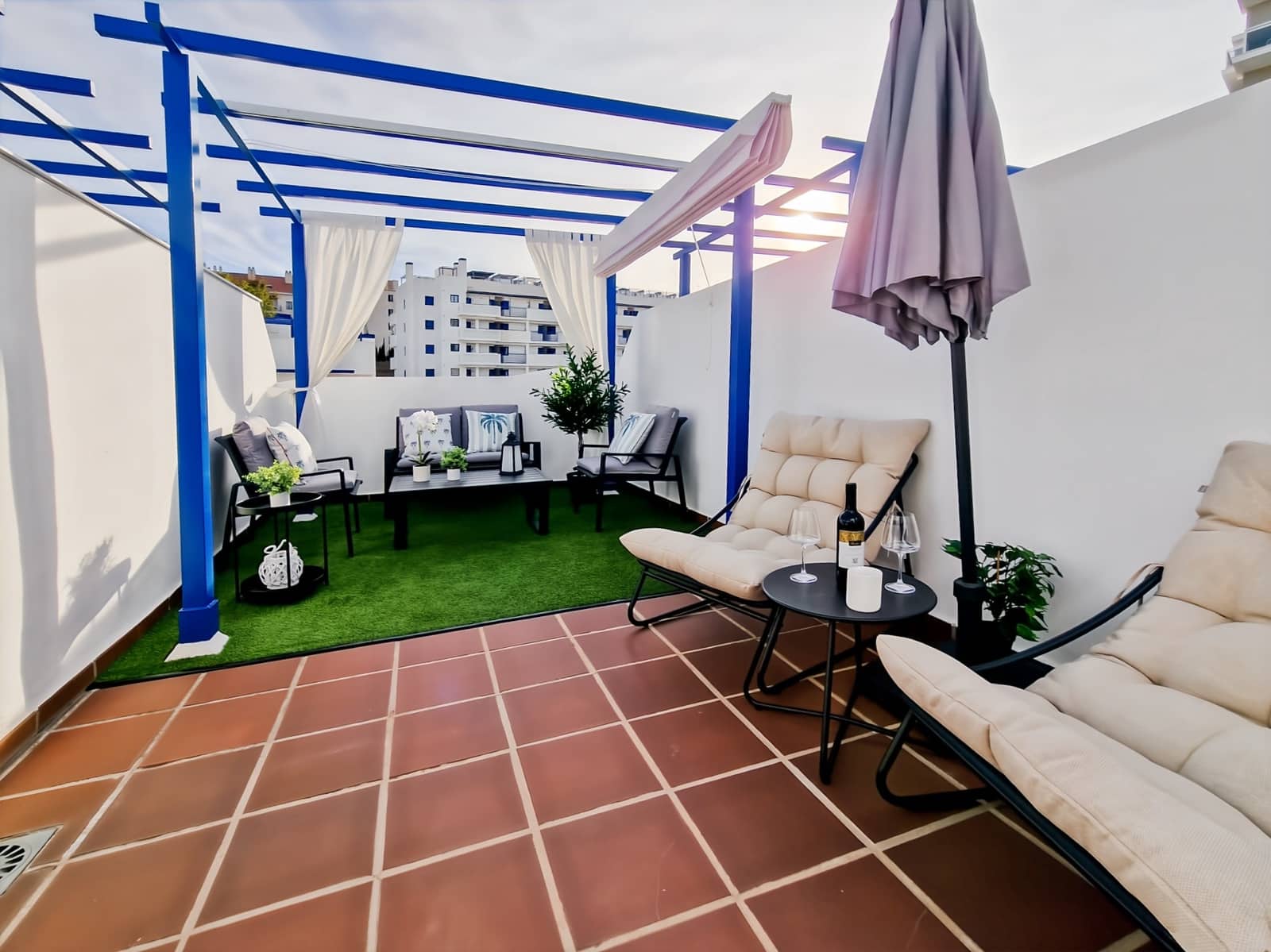1 sovrum Takvåning till salu i Benalmadena Costa med pool garage - 287 000 € (Ref: 9888759)
