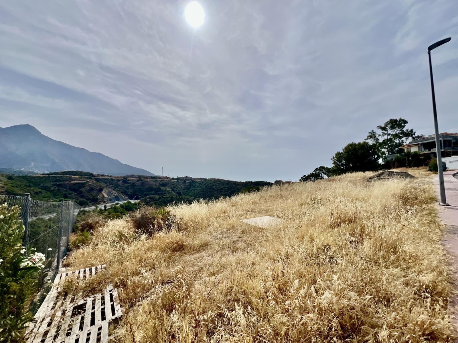 Building Plot for sale in Nueva Andalucia - € 750,000 (Ref: 9904319)