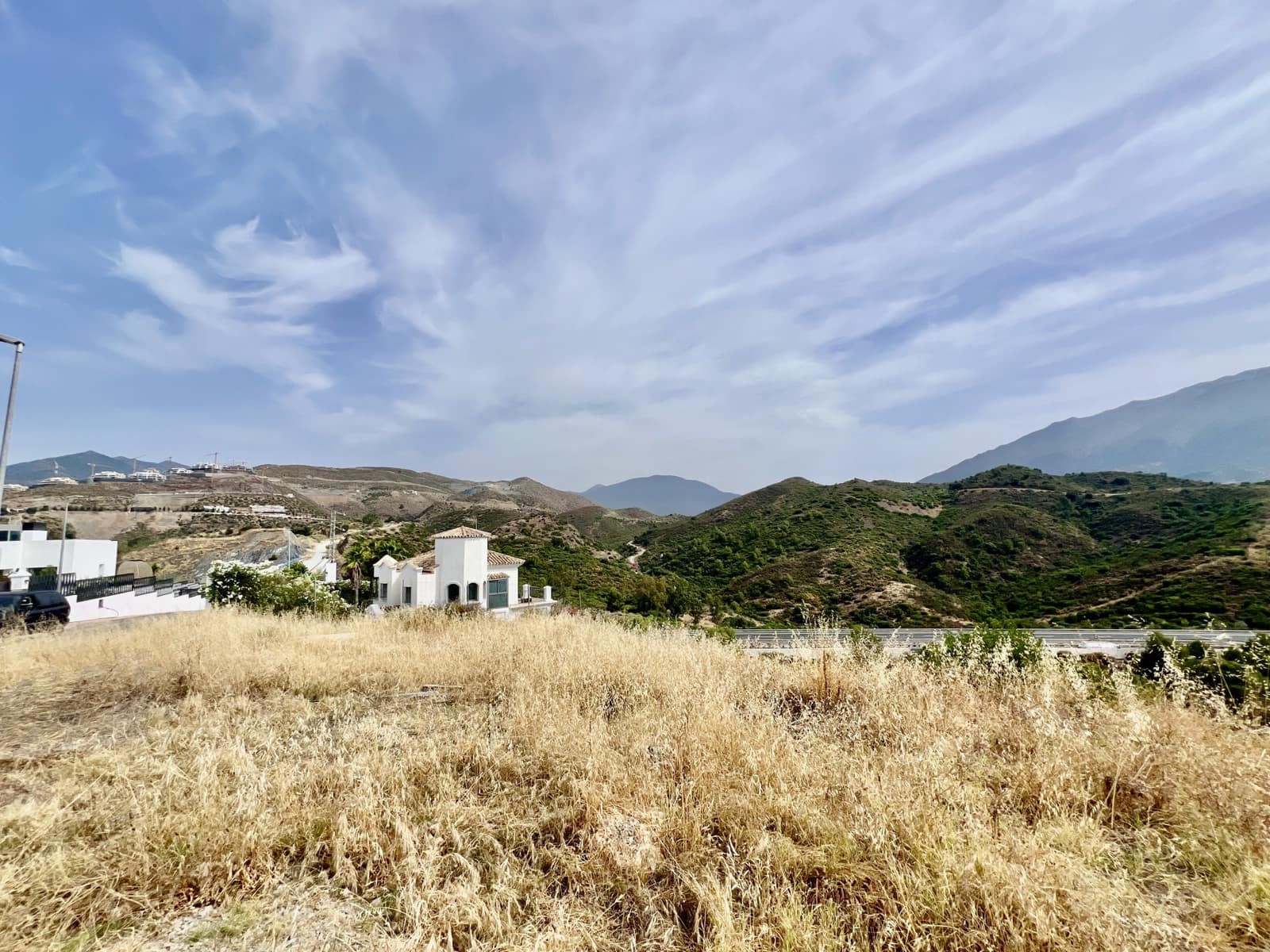 Building Plot for sale in Nueva Andalucia - € 750,000 (Ref: 9904319)