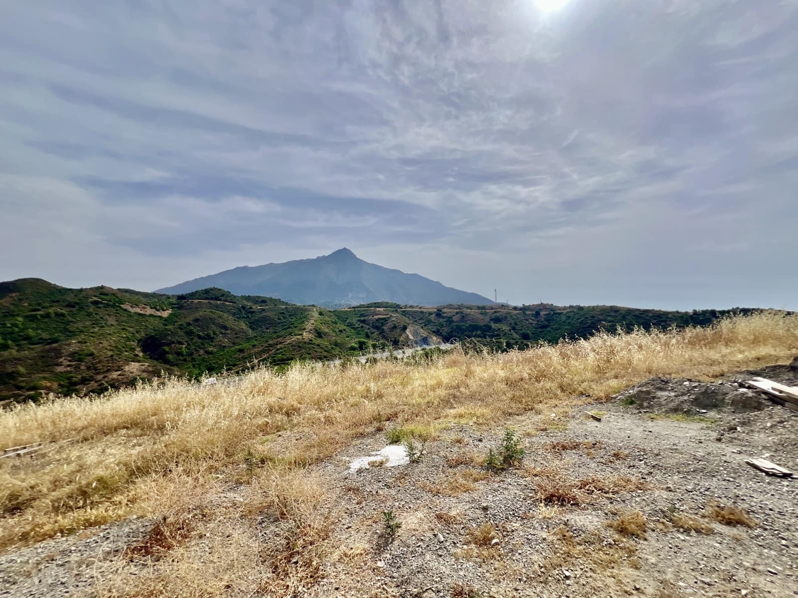 Building Plot for sale in Nueva Andalucia - € 750,000 (Ref: 9904320)