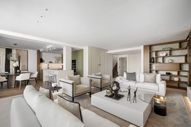 3 soverom Penthouse til salgs i Marbella med svømmebasseng garasje - € 3 750 000 (Ref: 9937900)
