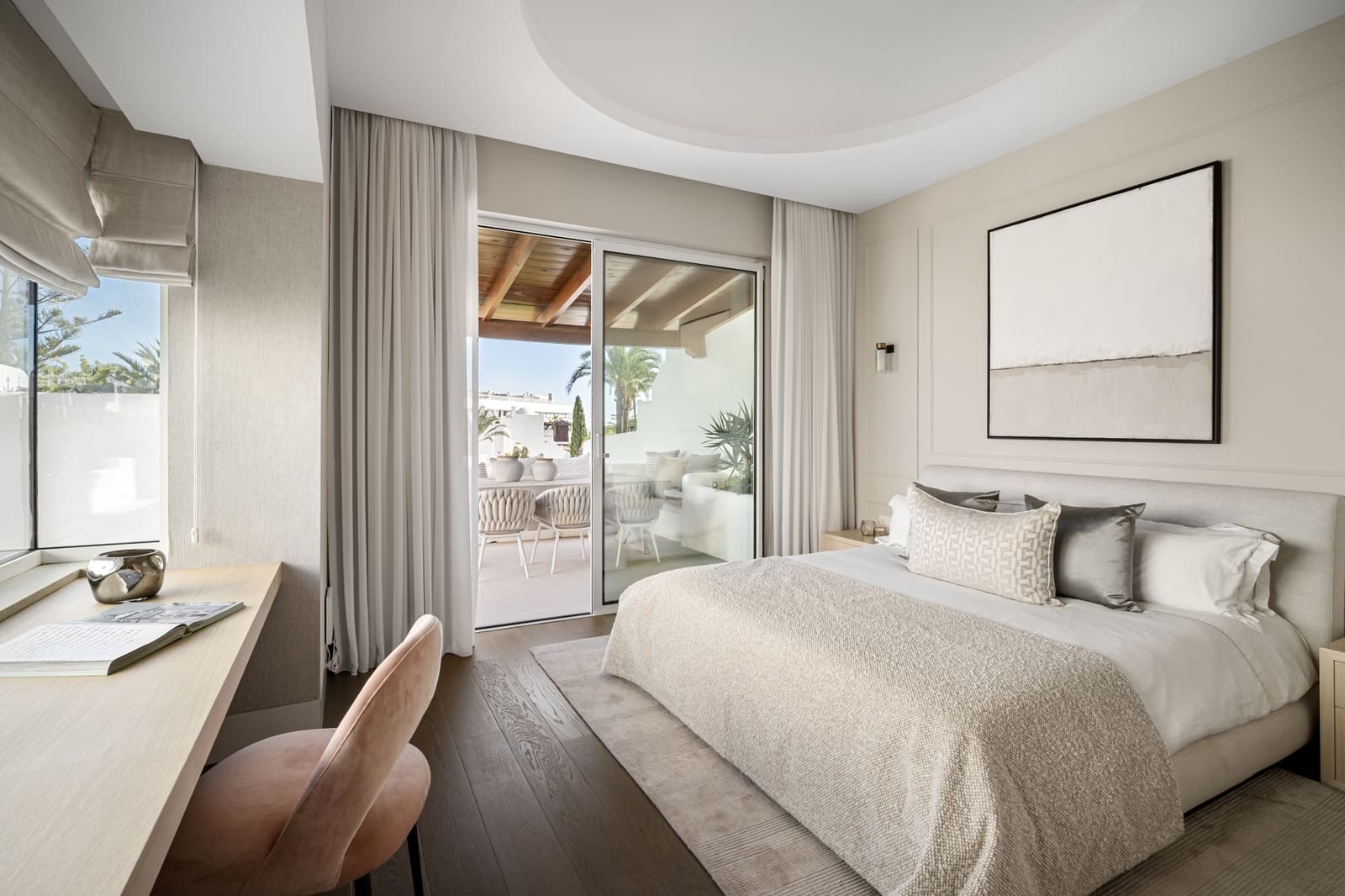 3 soverom Penthouse til salgs i Marbella med svømmebasseng garasje - € 3 750 000 (Ref: 9937900)