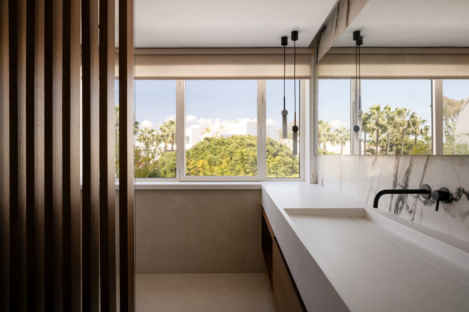 3 soverom Penthouse til salgs i Marbella med svømmebasseng garasje - € 3 750 000 (Ref: 9937900)