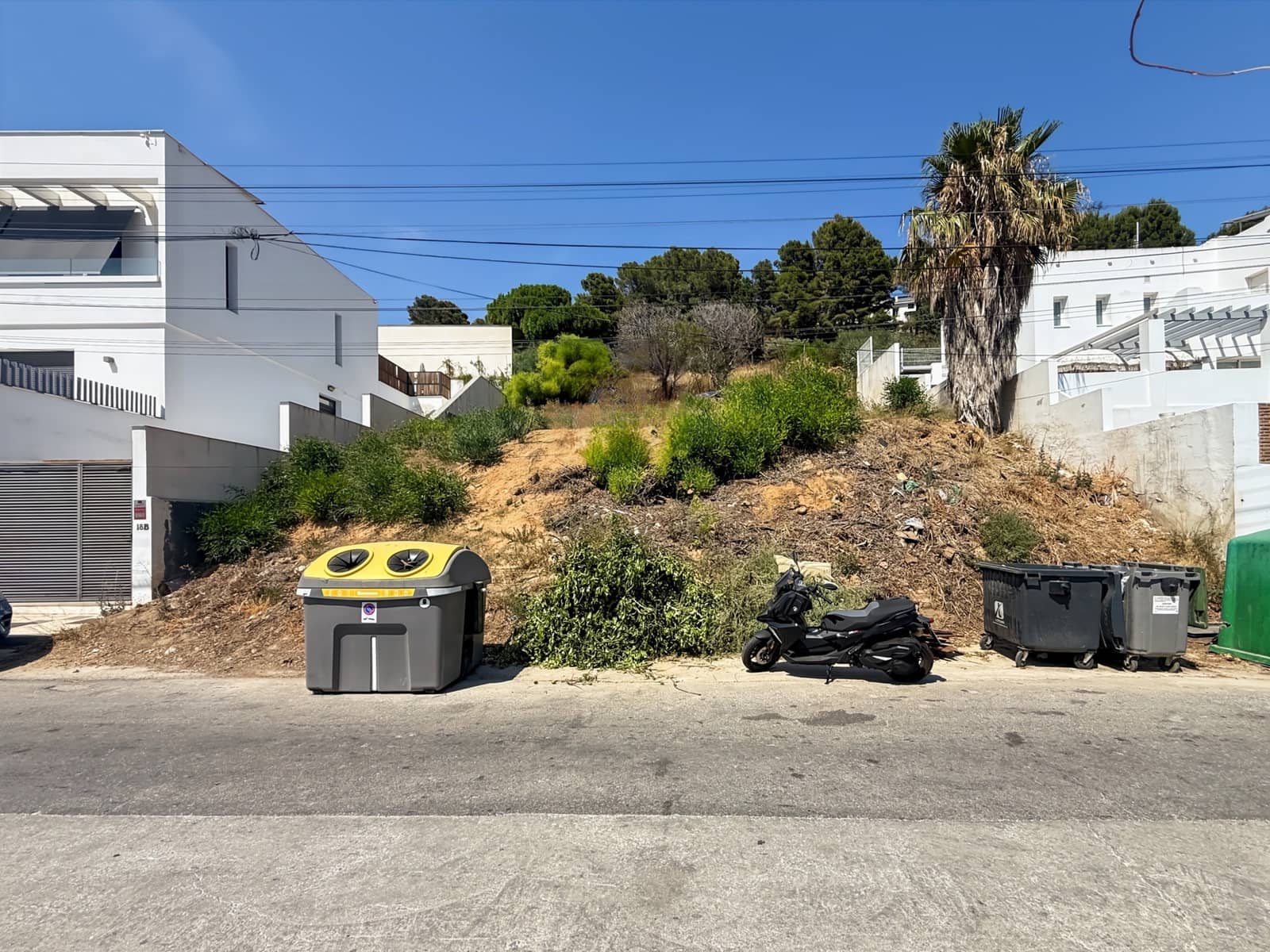 Building Plot for sale in Torremolinos - € 350,000 (Ref: 9942221)
