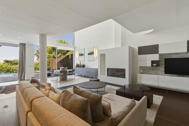 3 slaapkamer Halfvrijstaande villa te koop in Marbella met zwembad garage - € 2.995.000 (Ref: 9949496)