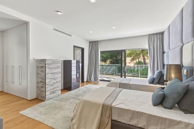 3 soveværelse Semi-Rækkehus til salg i Marbella med swimmingpool garage - € 2.995.000 (Ref: 9949496)