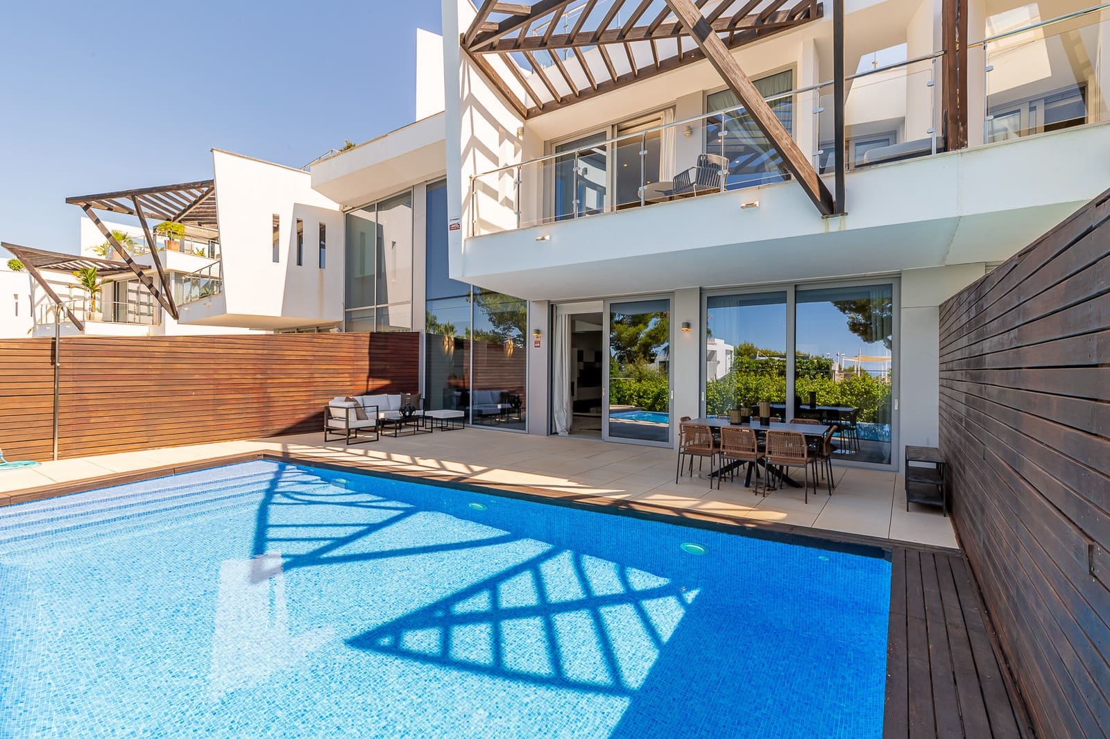 3 quarto Moradia Geminada para venda em Marbella com piscina garagem - 2 995 000 € (Ref: 9949496)
